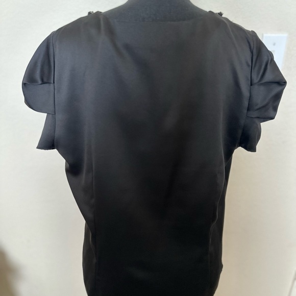 Un jour ailleurs Sz 12 Black Puff Short SleeveTop Beaded Cartier Neck. NWOT. - Picture 6 of 7